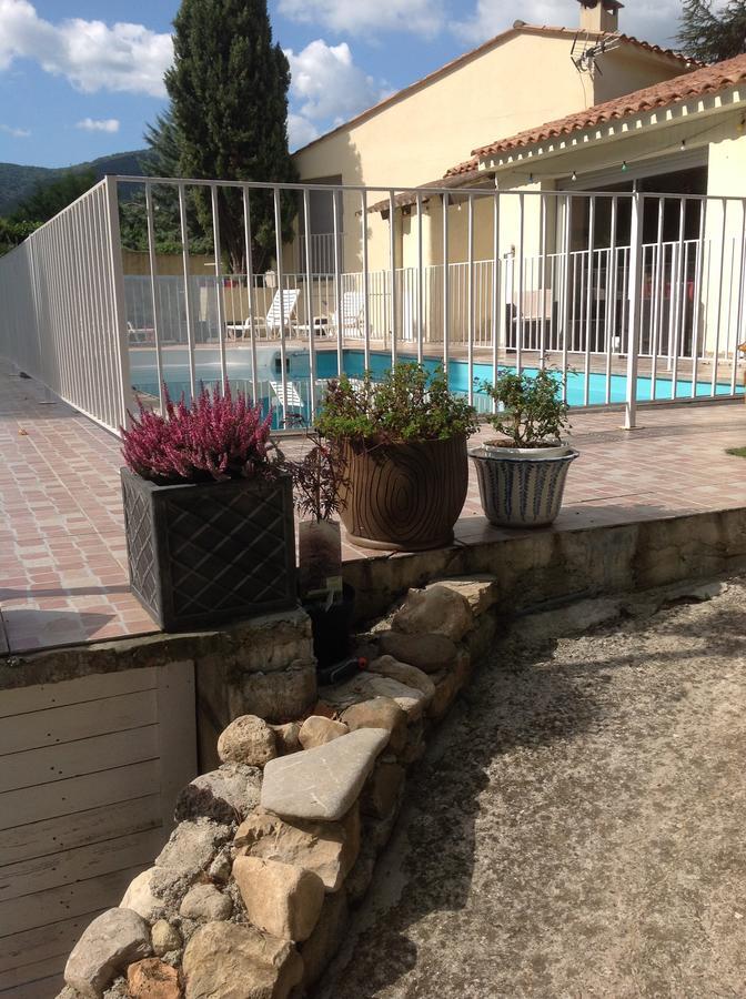לינה וארוחת בוקר Lodève L'Ecrin D'Osely מראה חיצוני תמונה